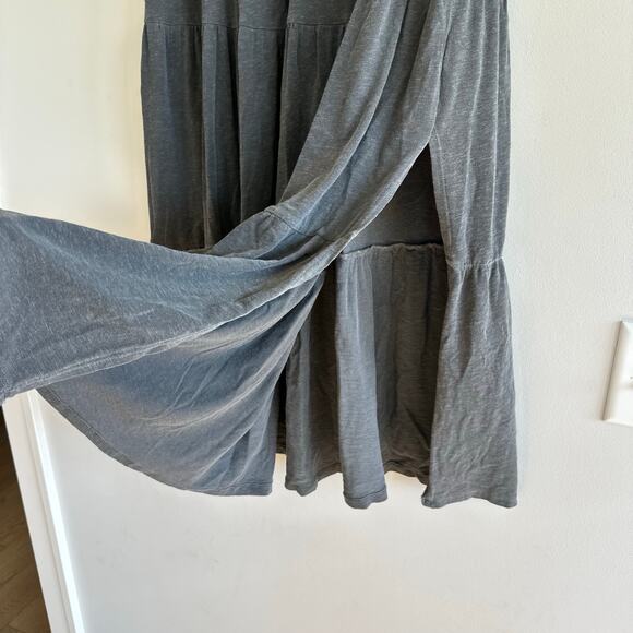 Sundry for Evereve Tiered Pull On Midi Skirt Pigment Soft Black L NWT - Picture 8 of 9